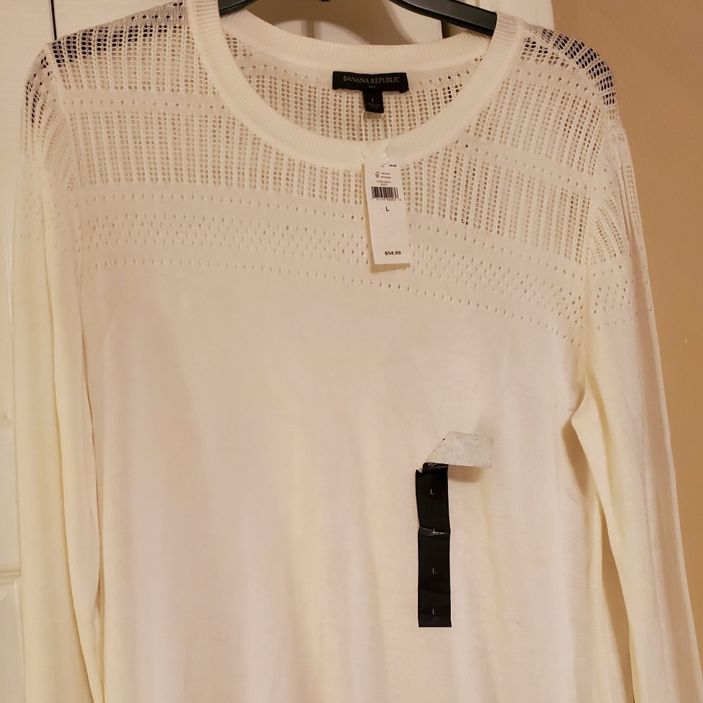 Banana Republic White sweater